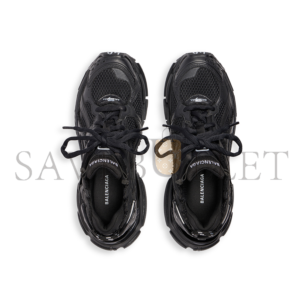 BALENCIAGA MEN'S RUNNER SNEAKER IN BLACK 772774W3RBT1000 BALENCIAGA MEN'S RUNNER SNEAKER IN BLACK 772774W3RBT1000